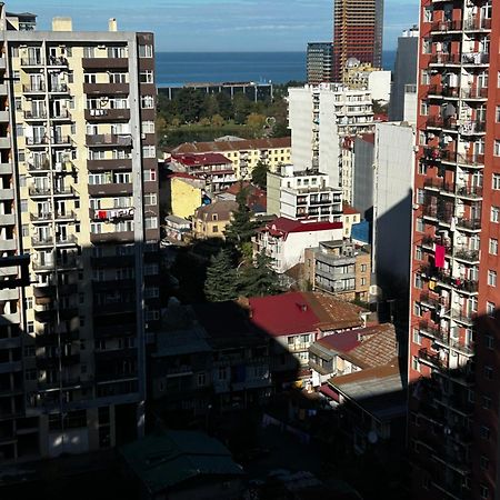 Apartamento Мой Дом Batumi Exterior foto